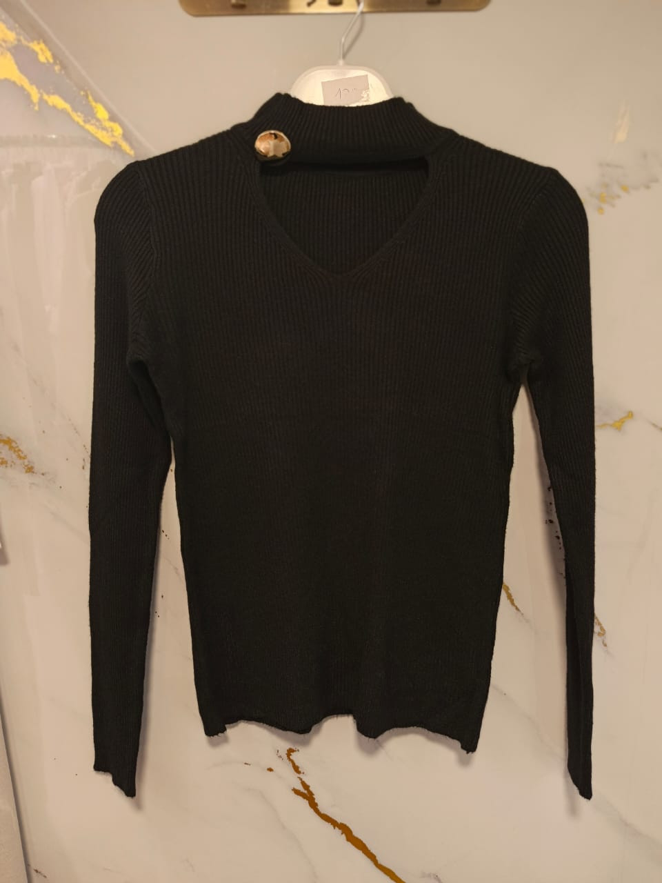 FREE size ,Top soft wool long sleeve v neck